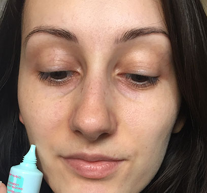 база за грим Instant Pore Eraser